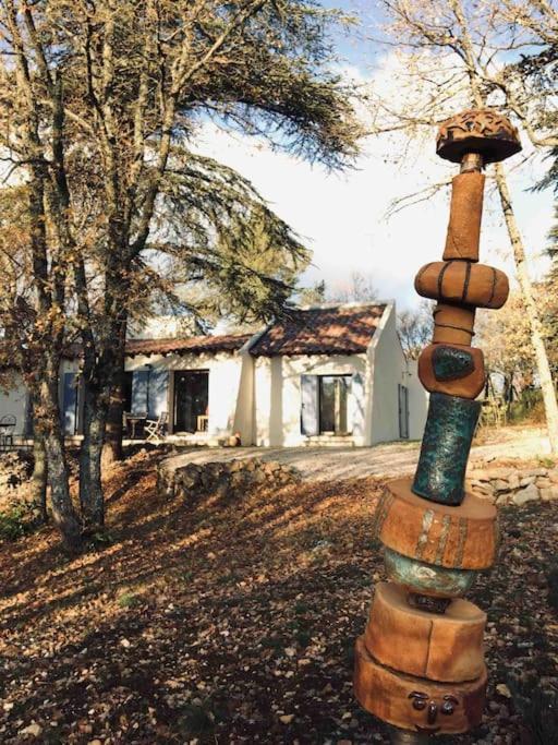 La Maison De Mado Et Sa Cabane Dans Les Arbres Plan d'Aups ภายนอก รูปภาพ