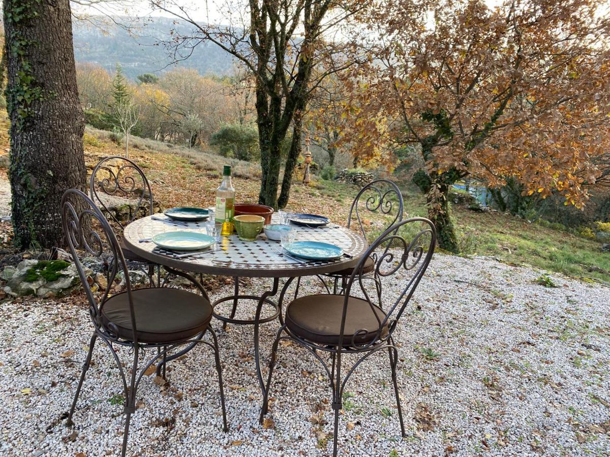 La Maison De Mado Et Sa Cabane Dans Les Arbres Plan d'Aups ภายนอก รูปภาพ